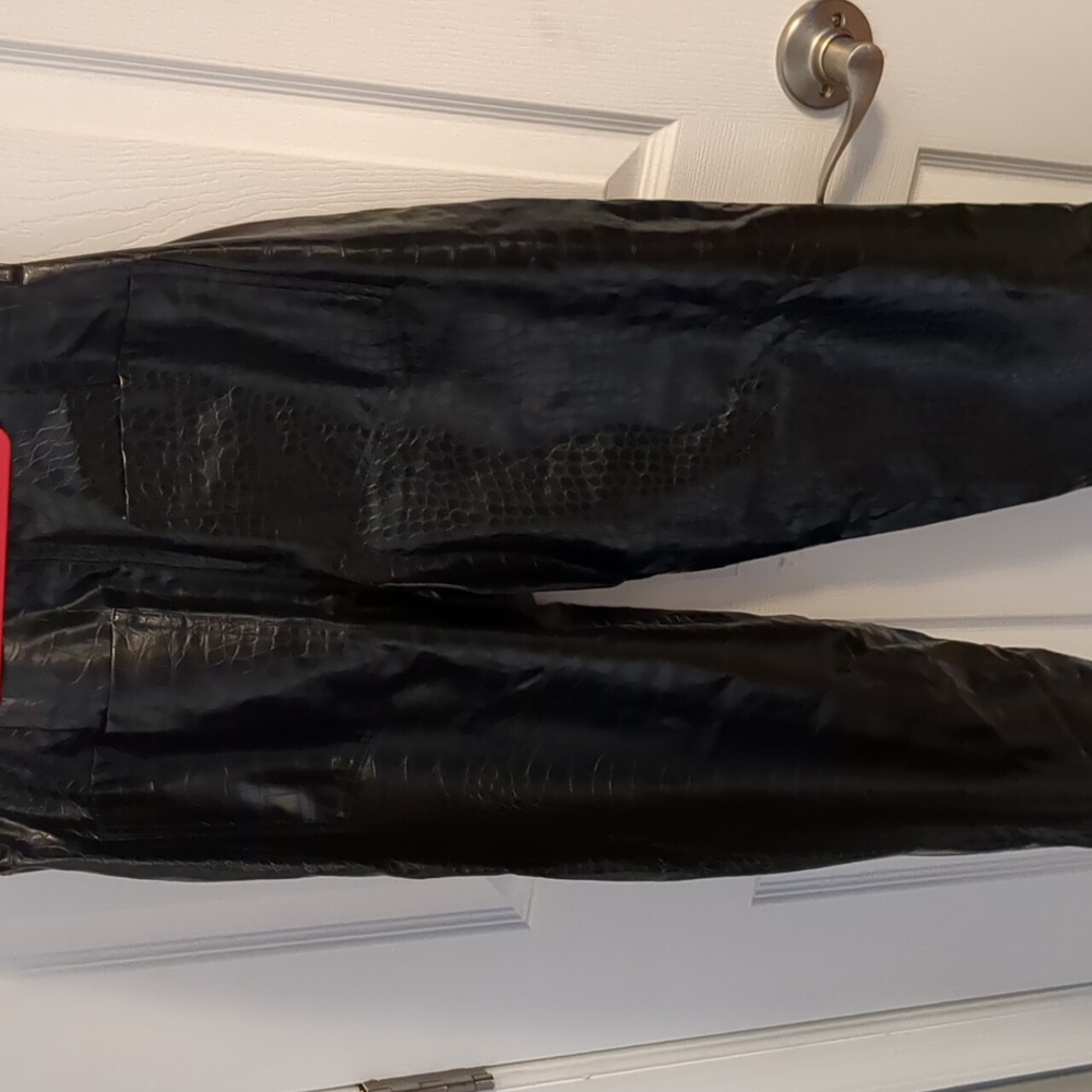 Black Leather Pants A NEW DAY Size 6 New With Tags - Picture 5 of 5